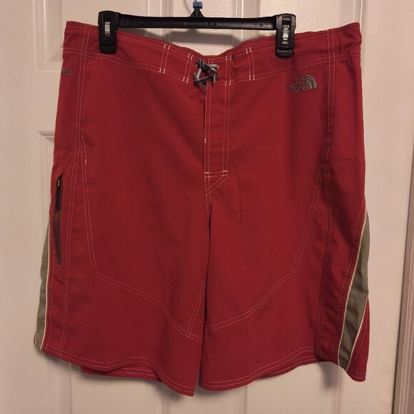 The North Face Men's Apex Swimming shorts Size L - Cargo Pocket - Picture 1 of 13